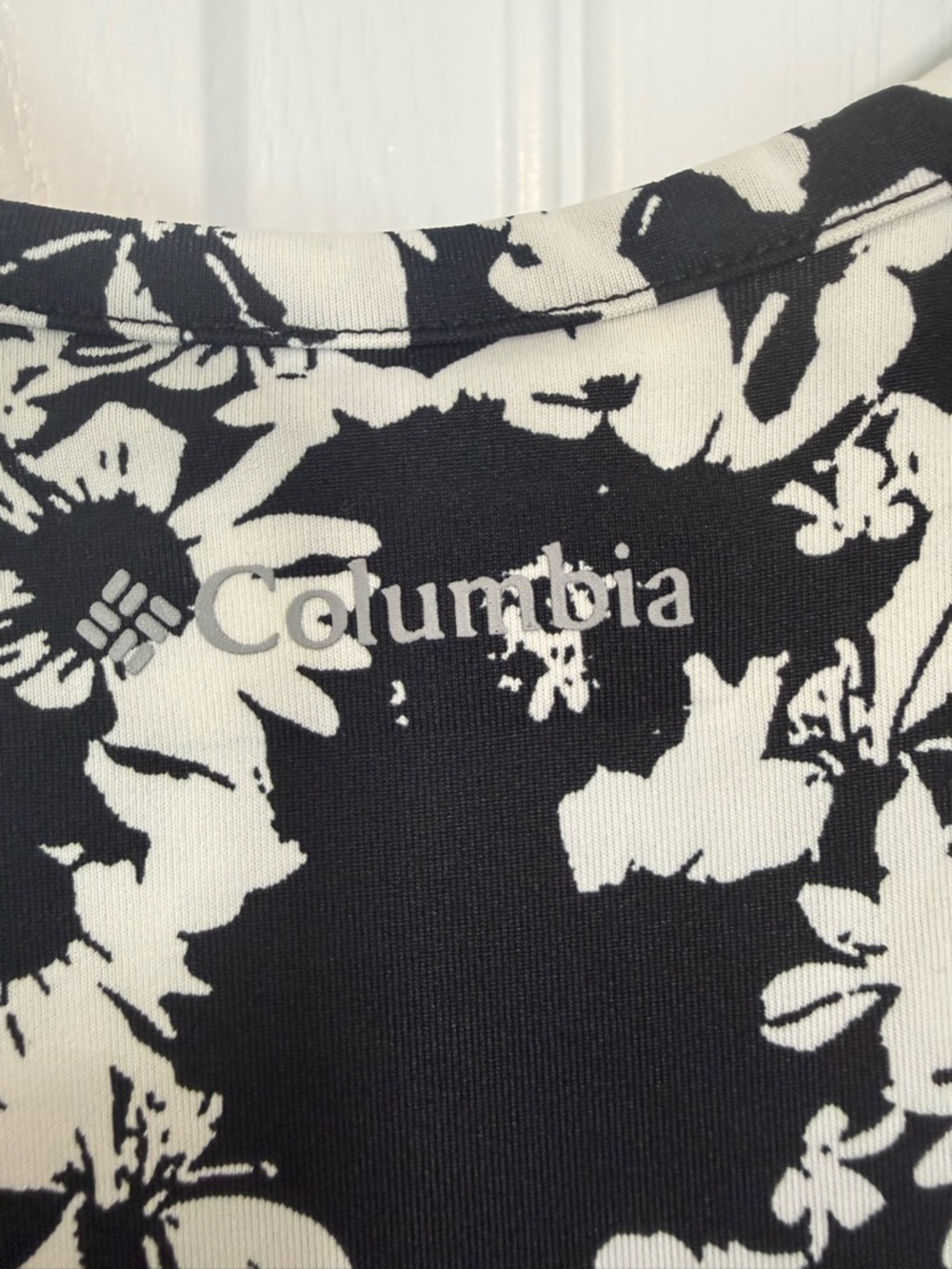 Columbia Black & White Floral Wrap Mini Dress Large - Picture 9 of 9